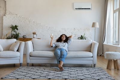 Effortlessly Green: 10 Ways to Be Eco-Friendly Without Compromising Comfort